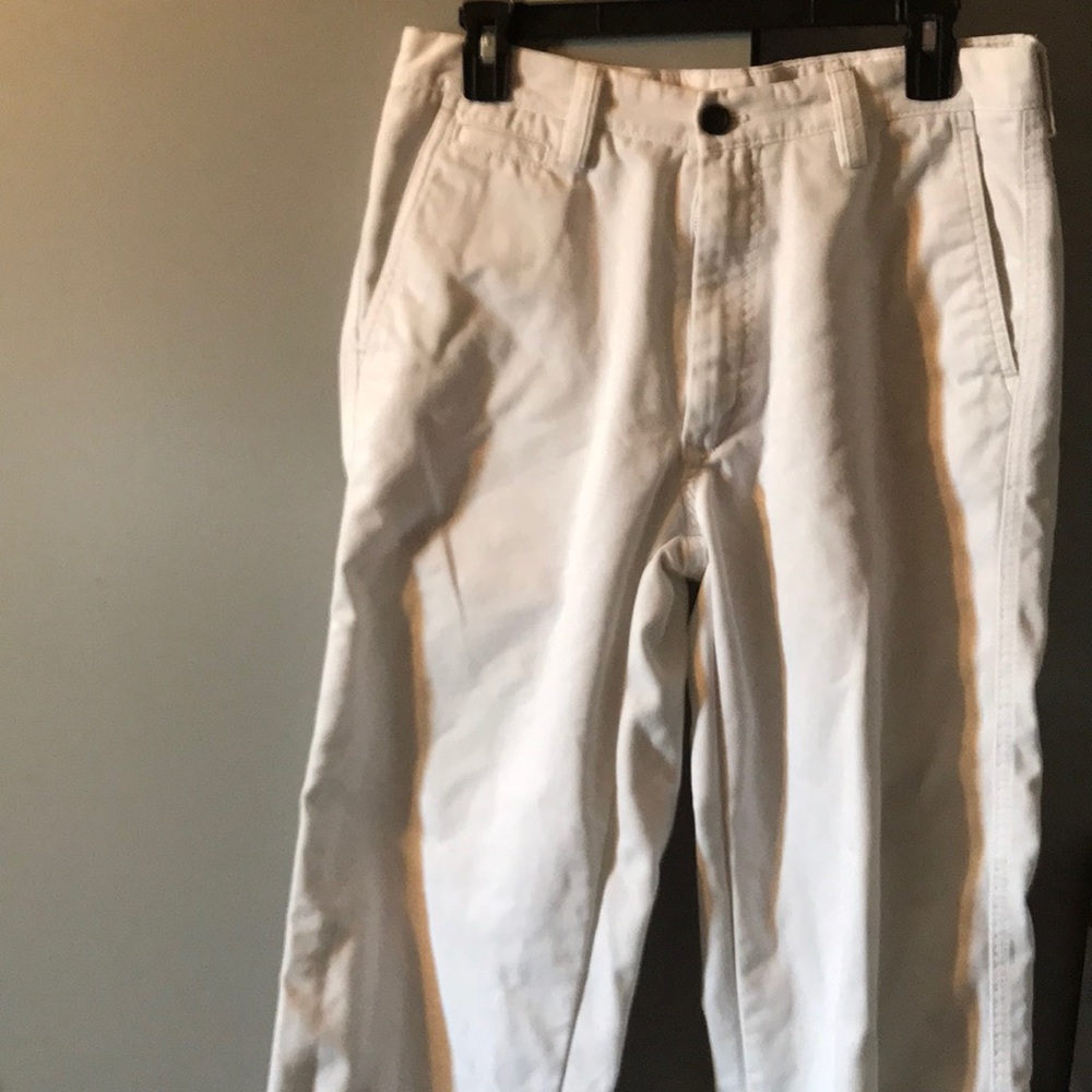 Nice white pants, dressy and very comfortable